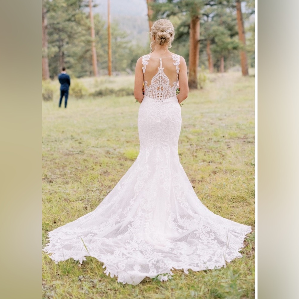 Maggie Sottero Hamilton Wedding Dress - Picture 4 of 9